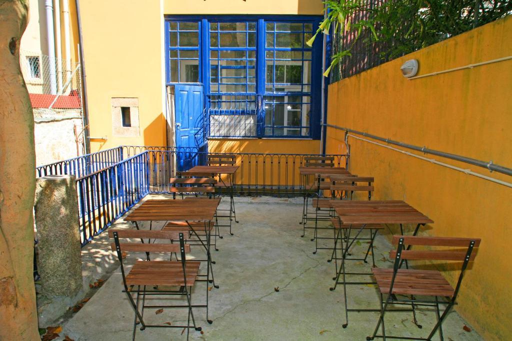 Alma Porto Hostel Exteriör bild